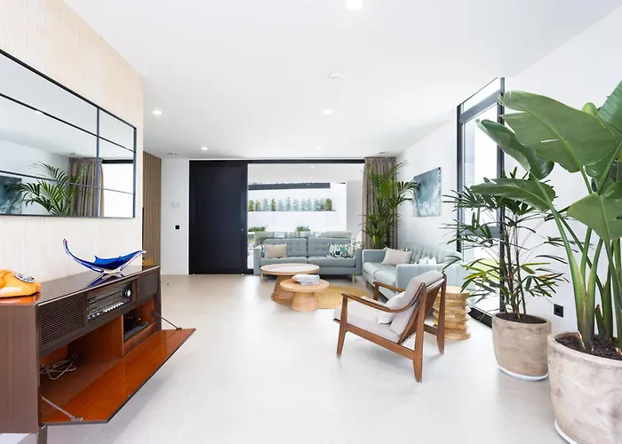 Сasa de vacaciones Special Offer - Gorvorana 2 - Up To 10 Guests, Private Pool