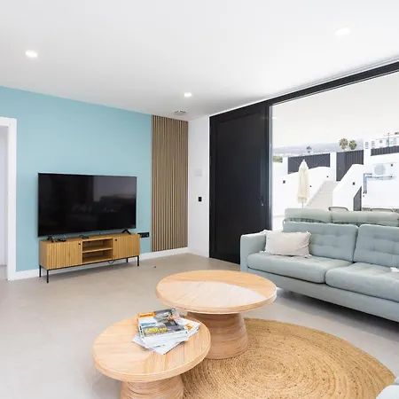 New! Gorvorana 2 - Up To 10 Guests, Private Pool Hébergement de vacances *