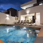 Special Offer - Gorvorana 2 - Up To 10 Guests, Private Pool 로스 레알레호스